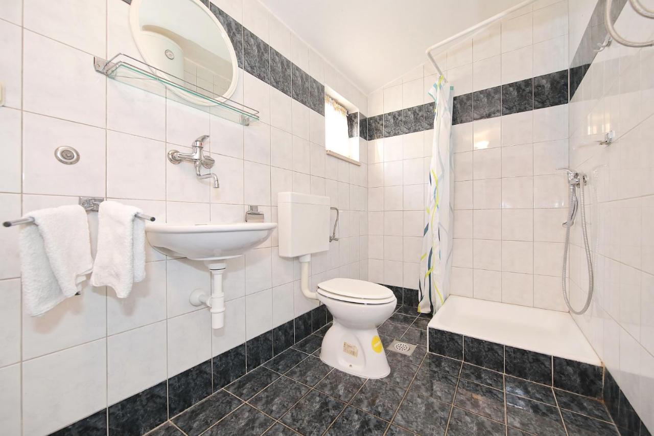 Apartment Marica Spadina Тисно Екстер'єр фото